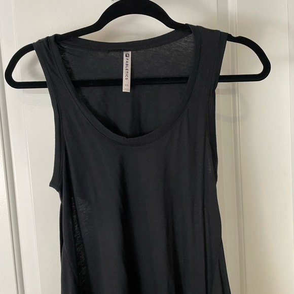 2 for $15 👟 l FABLETICS MARIELA TANK - Picture 3 of 9